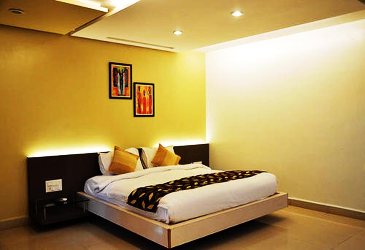 Cotton County Club And Resort Hubli Luaran gambar