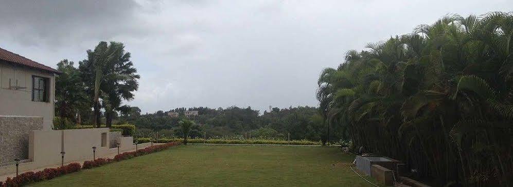 Cotton County Club And Resort Hubli Luaran gambar